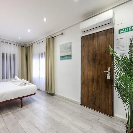 Classy Studio close to Retiro Park, Madrid-3